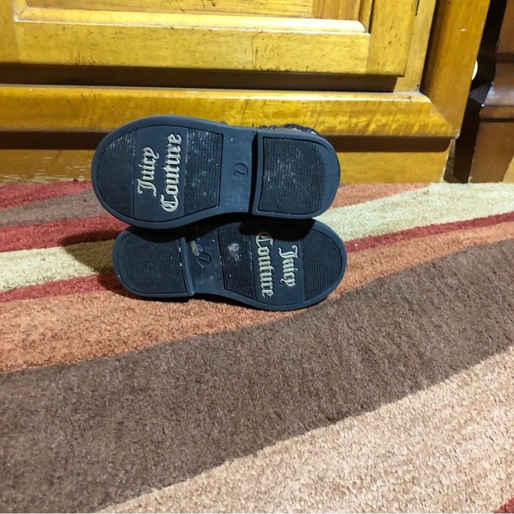 Juicy Couture Toddler’s Girl Boots